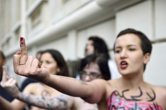 7773088345_amina-sboui