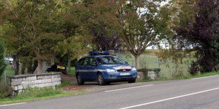 samedi-matin-les-gendarmes-etaient-toujours-sur-les-lieux_3187426_800x400