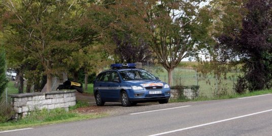 samedi-matin-les-gendarmes-etaient-toujours-sur-les-lieux_3187426_800x400