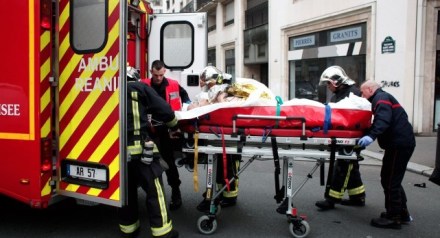 blesse ambulance tabasse lynchage