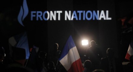 fn demission clash dictature chienlit