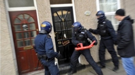 perquisition fugitif evadé arresstation