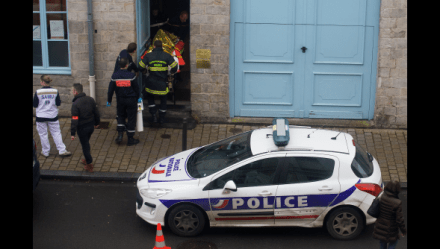 1988128613_B974245270Z.1_20141208202101_000_GTF3JNAMN.1-0