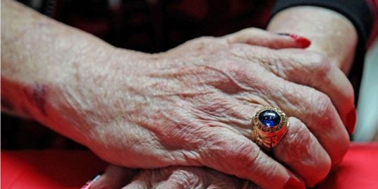 agression octogénaire