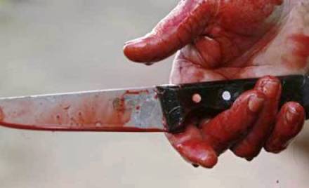 assassinat-femme-poignardée-mort-yaounde-cameroun-bambinos-2014