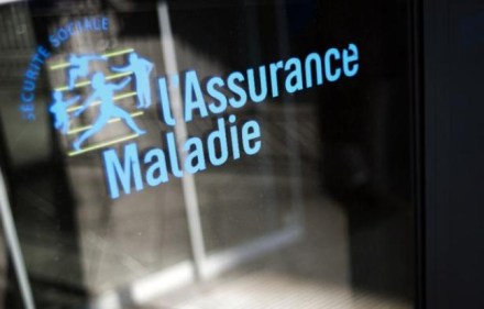 648x415_logo-assurance-maladie-devant-batiment-caisse-primaire-assurance-maladie-cpam-2012