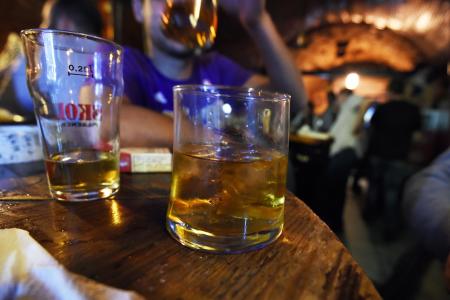 890323043_B977445548Z.1_20151229082826_000_GIQ5SR7UM.1-0