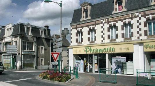 calvados.la-pharmacie-du-molay-littry-attaquee-un-salarie-blesse