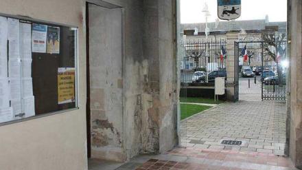 cocktail-molotov-mamers-18-mois-de-prison-ferme