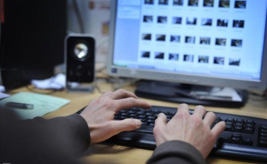 illustration-affaire-pedophilie-sur-internet_2211910