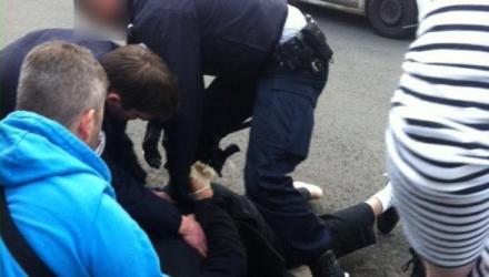 1136169264_B977694815Z.1_20160128111835_000_GLK632QC7.1-0