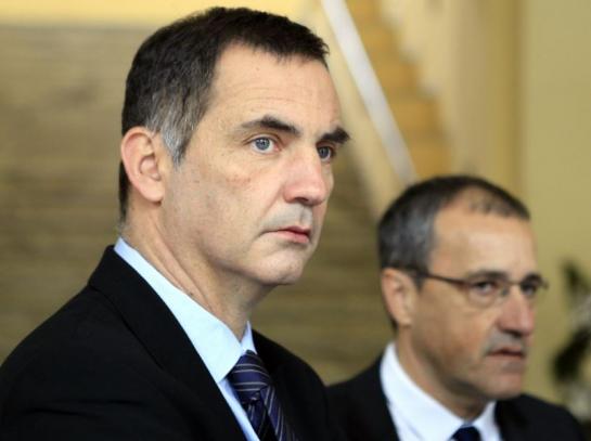 5461627_corse_545x460_autocrop