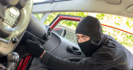 voleur-voiture.png
