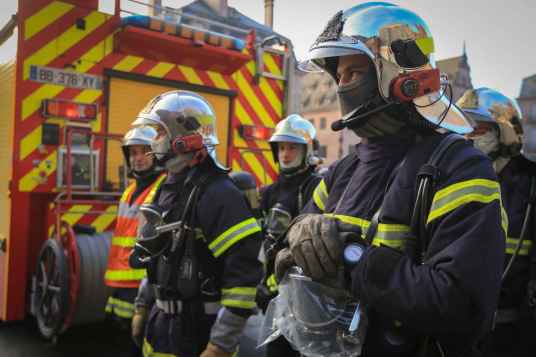 2048x1536-fit_strasbourg-le-11-fevrier-2015-illustration-de-sapeurs-pompiers