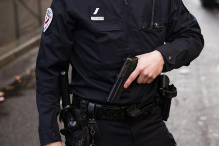 318017347_B977804502Z.1_20160209120135_000_GMK65MA28.1-0