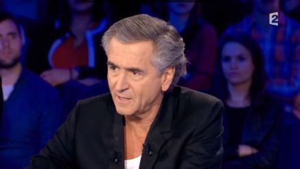 bernard-henri-levy-etait-invite-sur-le-plateau-d-on-n-est-pas-couche-pour-presenter-son-nouvel-ouvrage-l-esprit-judaisme_5515569.jpg