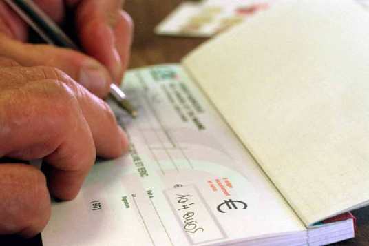 Vaste-escroquerie-aux-chequiers-voles