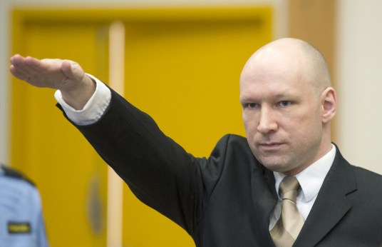 Anders Behring Breivik salut nazi national socialisme terroriste utoya fn identitaire extreme droite
