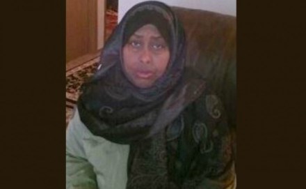 hakima_expulsee_avion