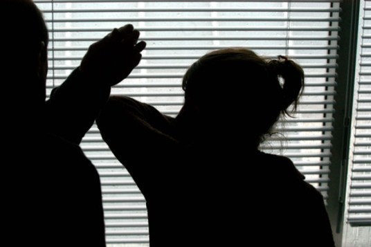 Violences-conjugales-146-morts-en-2011.jpg