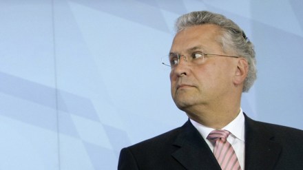 57307fbcc36188aa558b4639