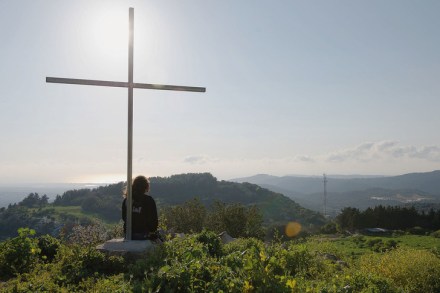 Rase-1951-armee-israelienne-Ikrit-plus-peuple-quelques-jeunes-montent-garde-esperant-eventuel-retour-habitants-village_1_730_485