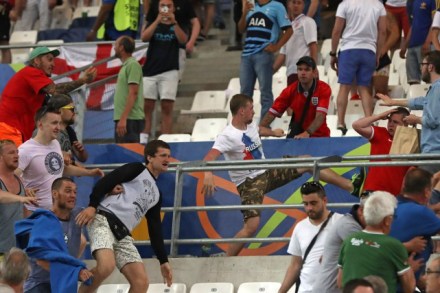 1210944-uefa-gere-euro-2016-menace