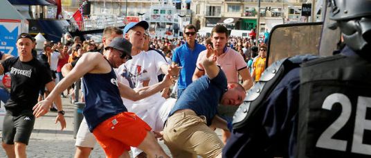 4251669lpw-4251672-article-violences-marseille-euro-2016-jpg_3602197_660x281