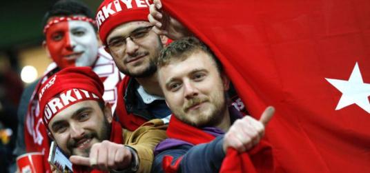 turkiye-tribun.jpg