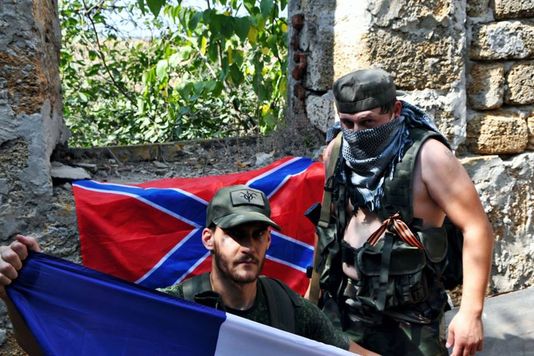 4476666_7_b990_des-francais-engages-aux-cotes-des_0ad918c35df933d7ec0c12dcb461ac62