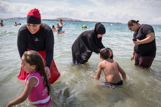 902174-prodlibe-burkini-a-marseille.jpg