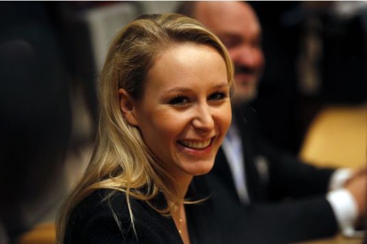 marion-marechal-le-pen-approchee-par-le-directeur-de-campagne-de-trump