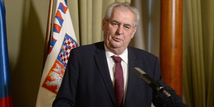 Le-president-tcheque-Zeman-reitere-son-refus-d-accueillir-des-migrants-musulmans.jpg