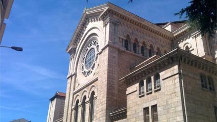 lyon-une-eglise-evacuee-cause-d-un-homme-en-djellaba.jpg