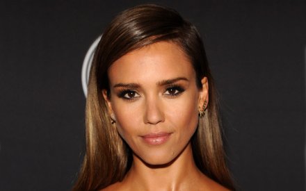 140817-pers-jessica-alba-ftr