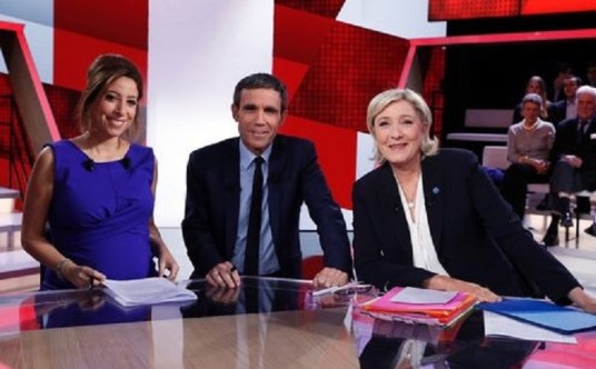 lea-salame-david-pujadas-et-marine-le-pen_-conivence-censure