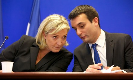 florian-philippot-et-marine-le-pen-en-conference-de-presse-le-12-janvier-2012_exact1024x768_l